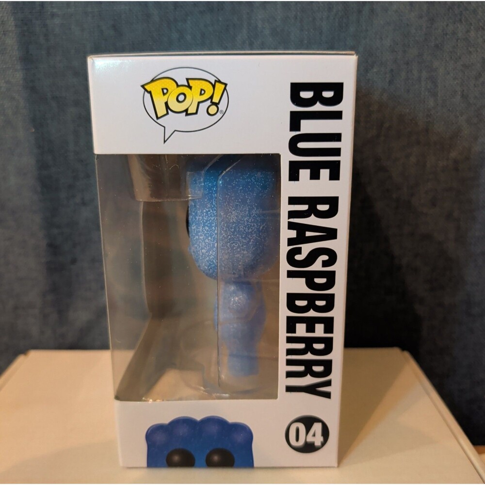 Funko Pop 04 Sour Patch Kids Blue Raspberry Glitter 2021 NIB 889698571100 - Picture 9 of 16